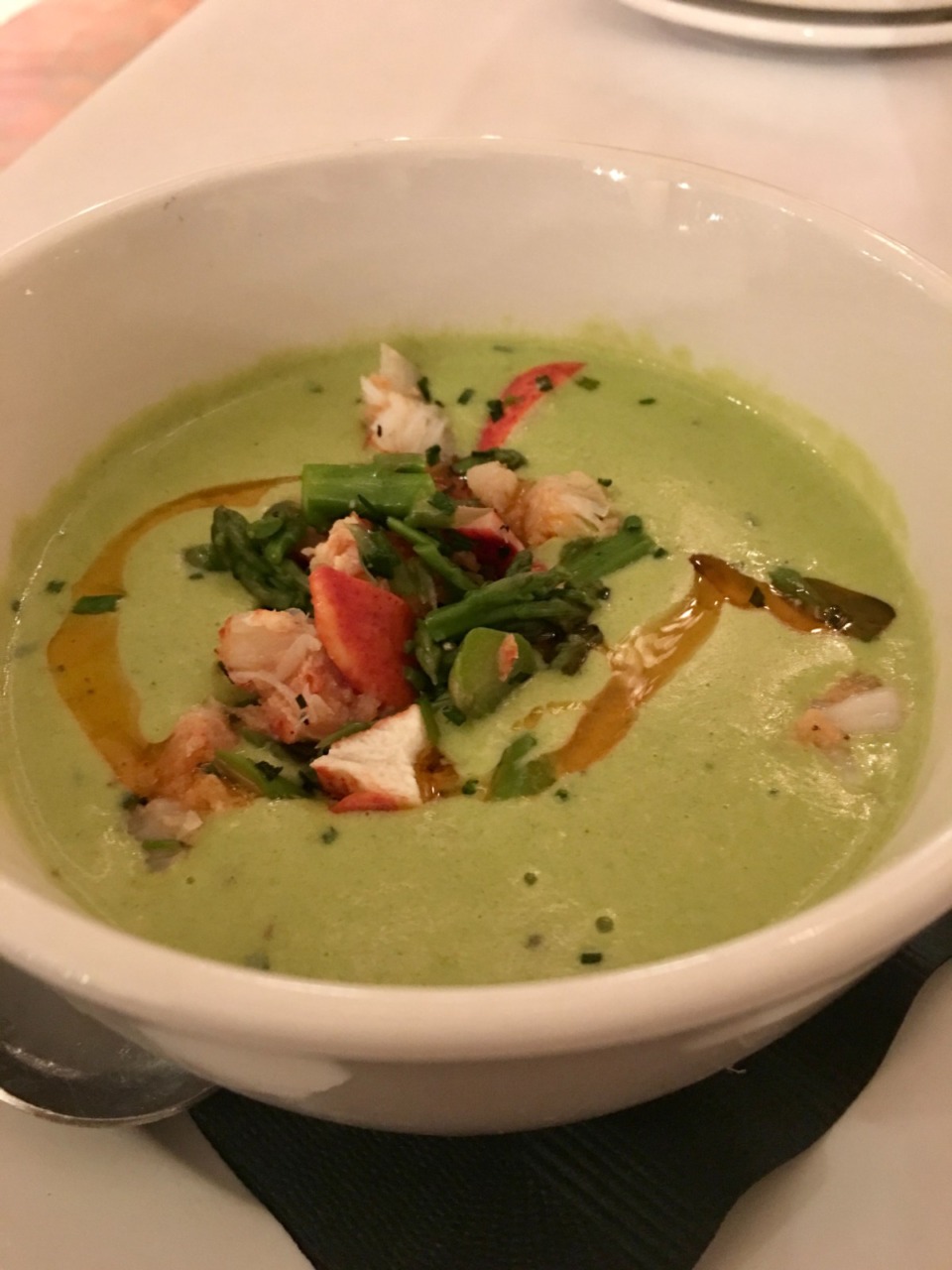 <strong>Zuppa di Isabella at Ronnie Grisanti&rsquo;s is asparagus bisque with poached lobster on top.&nbsp;</strong>(Jennifer Biggs/Daily Memphian)