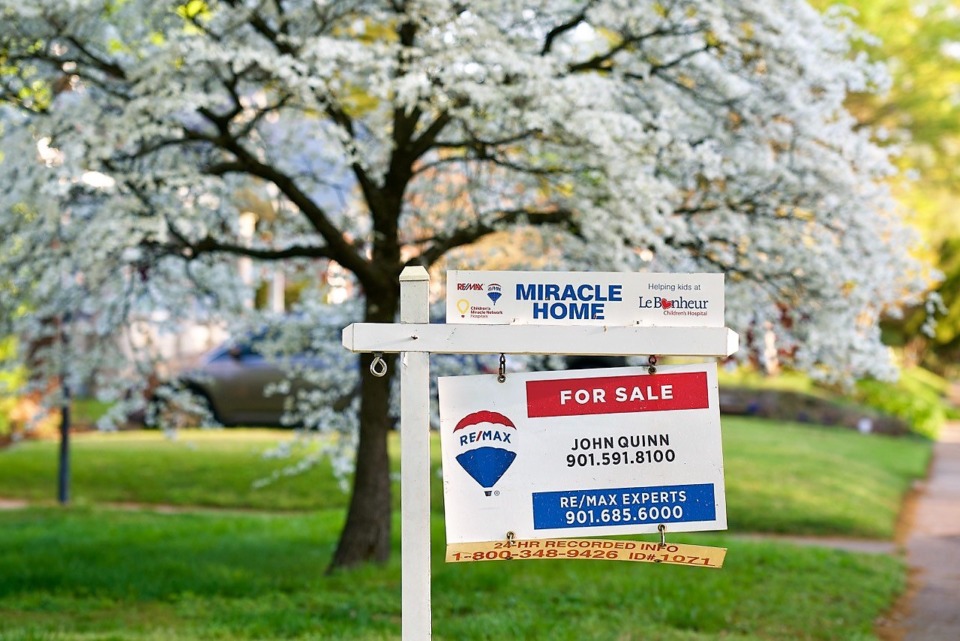 <strong>The number of homes for sale in the Memphis area rose by 16 in March, but remained below 2,000. The low supply continues to push sales prices up. </strong>(Tom Bailey/Daily Memphian)