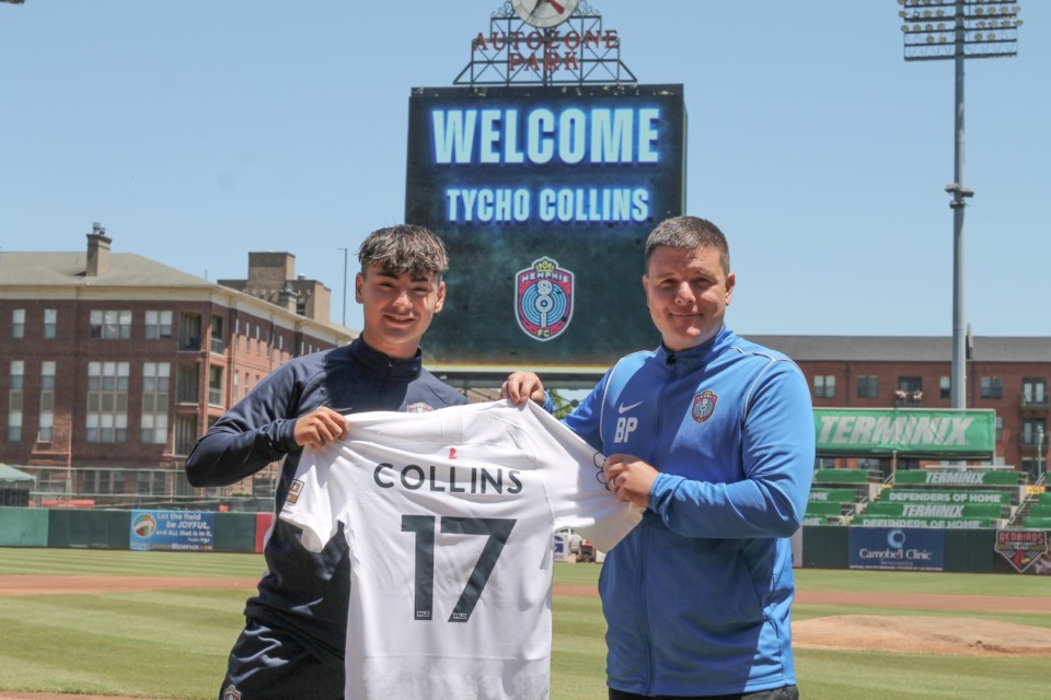 <strong>Signee&nbsp;Tycho Collins (left) and Memphis 901 FC coach Ben Pirmann.</strong> (Courtesy Memphis 901 FC)