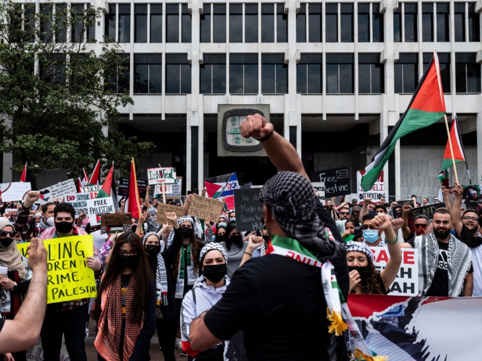 <strong>People gathered at the start of a rally and march in support of Palestine that went from Memphis City Hall to the National Civil Rights Museum and back.</strong> (Brad Vest/Special to The Daily Memphian)