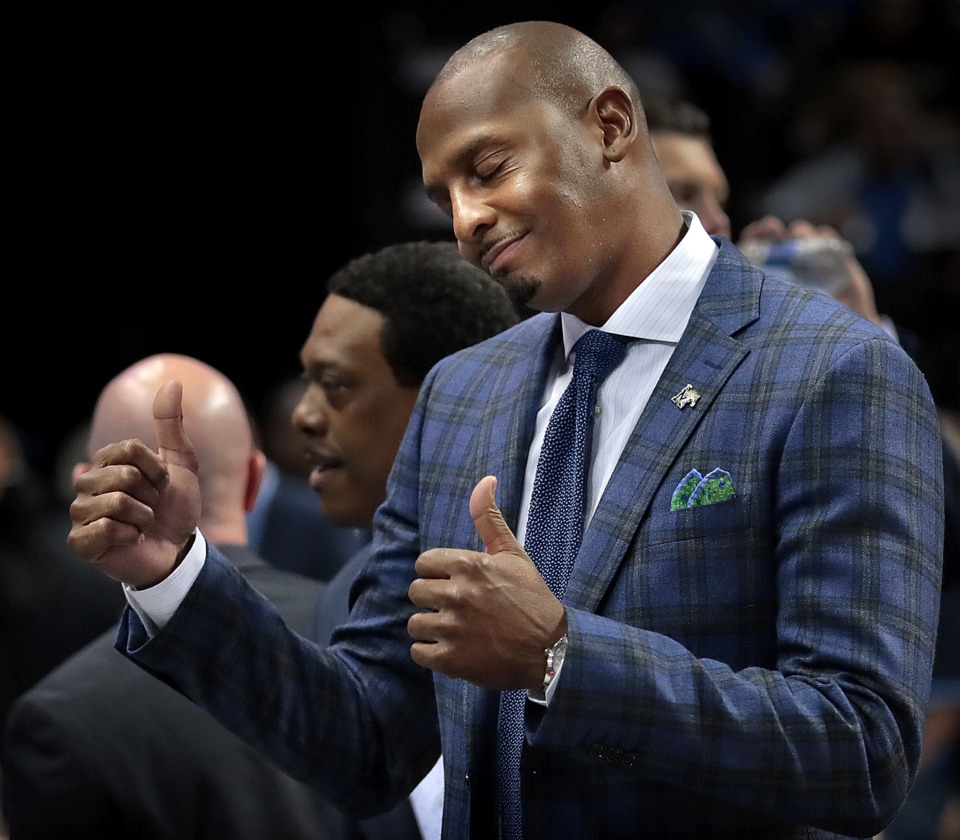 <strong>Coach Penny Hardaway:&nbsp;&ldquo;I definitely feel like there&rsquo;s a target on my back. There&rsquo;s a lot of people who don&rsquo;t want me to succeed because it&rsquo;s going to look like an NBA guy came back with no experience and won.&rdquo;</strong> (Jim Weber/Daily Memphian)