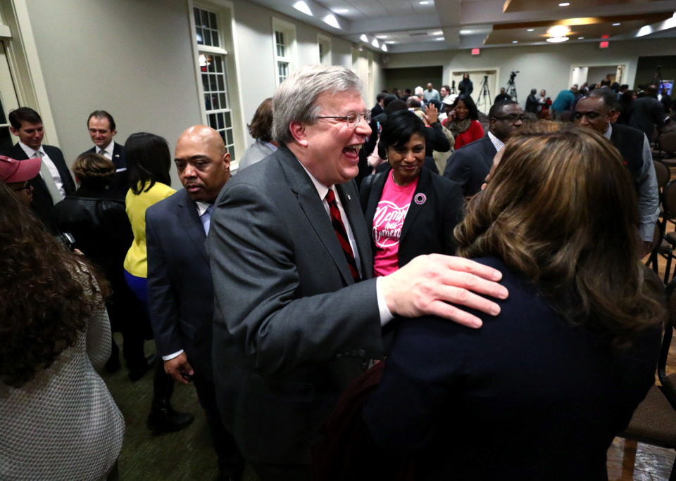 <strong>Mayor Jim Strickland greets audience members who attended his State of the City address at the Links of Whitehaven country club on Monday, Jan. 28. Strickland spoke about topics ranging from paving city roads to an increase in officers in the Memphis Police Department.</strong> (Houston Cofield/Daily Memphian)