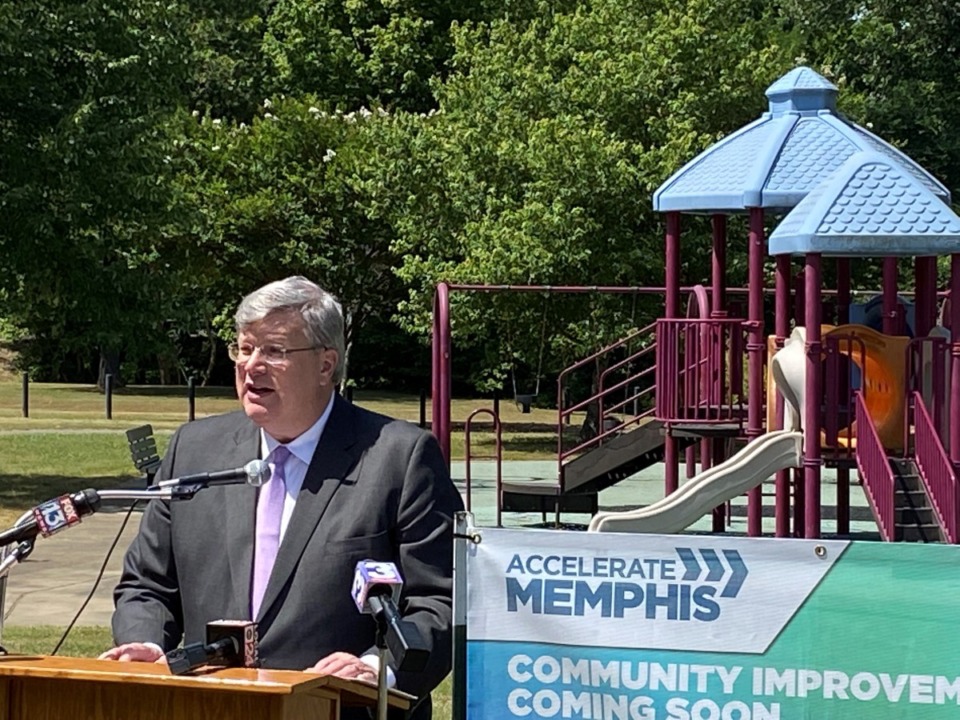 <strong>Memphis Mayor Jim Strickland marks the start of work on the $200 million Accelerate Memphis slate of capital projects in Alonzo Weaver Park on Tuesday, June 29.</strong>&nbsp;(Bill Dries/Daily Memphian)