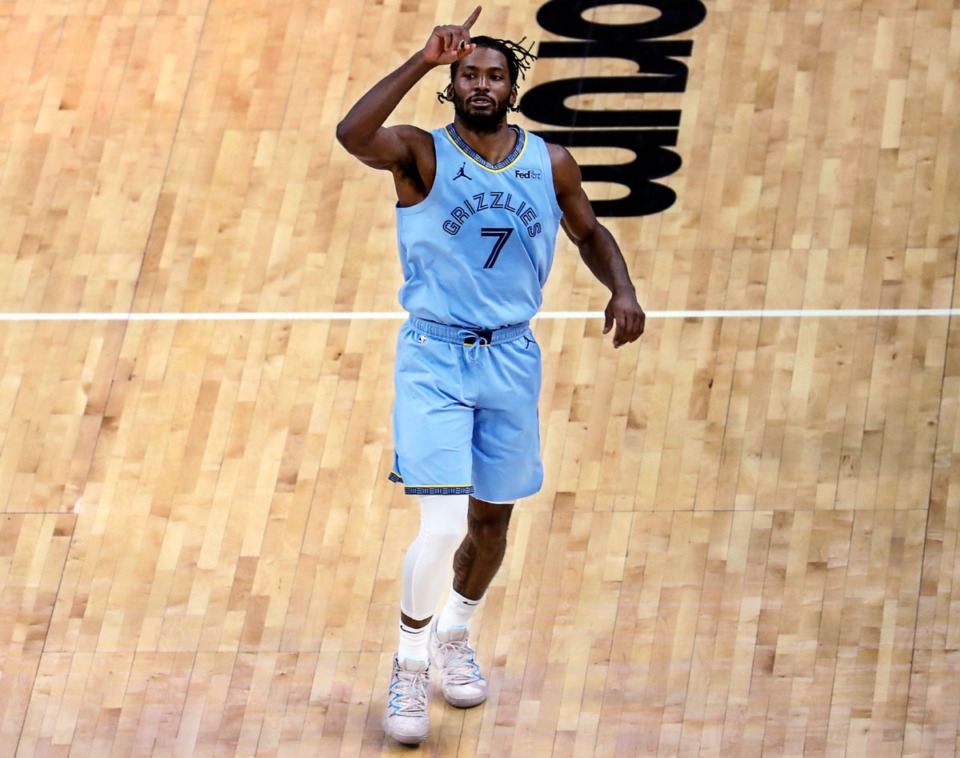 <strong>Memphis Grizzlies Justise Winslow (7) motions to the crowd after scoring his first points as a Grizzly during a Feb. 20, 2021 game at the FedExForum.</strong> (Patrick Lantrip/Daily Memphian file)