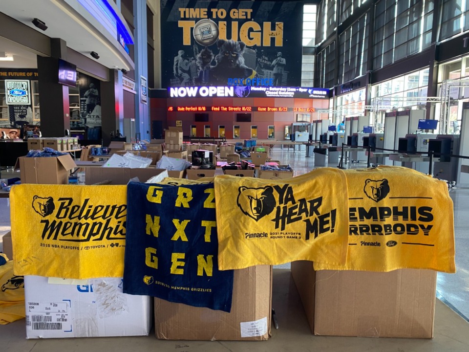 <strong>Fans will get a chance to update their Growl Towel collection at the Grizzlies Garage Sale.</strong> (Chris Herrington/The Daily Memphian)
