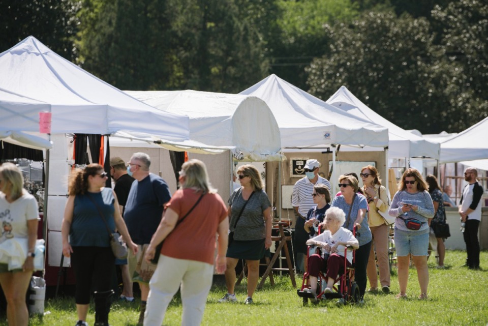 <strong>Hundreds of toured the vendors&rsquo; tents Saturday, Sept. 25 at the Pink Palace Crafts Fair at Audubon Park.</strong> (Lucy Garrett/Special to The Daily Memphian)