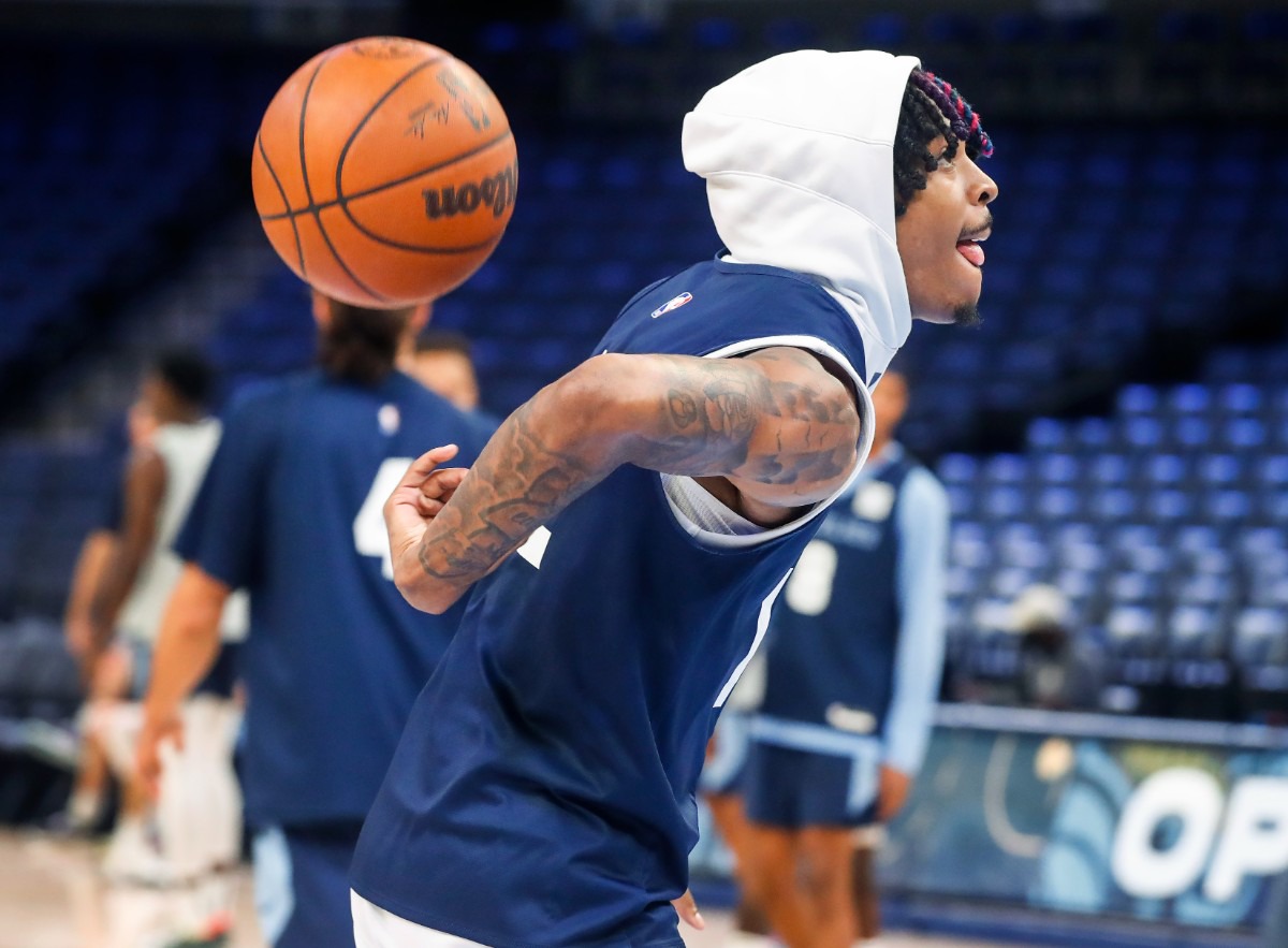 <strong>Memphis Grizzlies guard Ja Morant shoots from behind his back during open practice on Sunday, Oct. 3, 2021.</strong> (Mark Weber/The Daily Memphian)