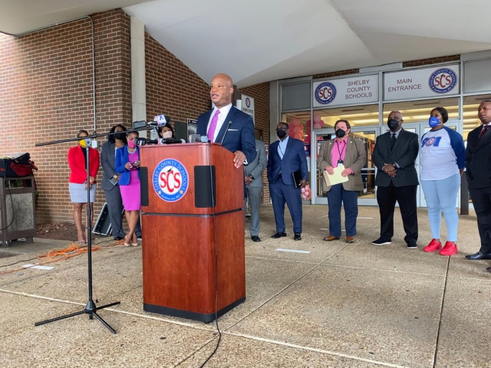 <strong>Former MPD Director Toney Armstrong discusses efforts to assess SCS safety protocols and develop a peace force.</strong> (Daja E. Henry/Daily Memphian)