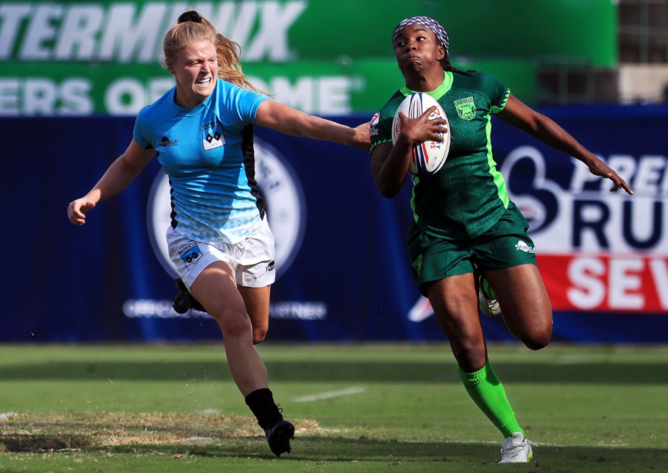 <strong>Loggerheads' Jaz Gray (7) runs for a score during the Rugby Sevens Inaugural Championship at AutoZone Park on Saturday, Oct. 9.</strong> (Patrick Lantrip/Daily Memphian)
