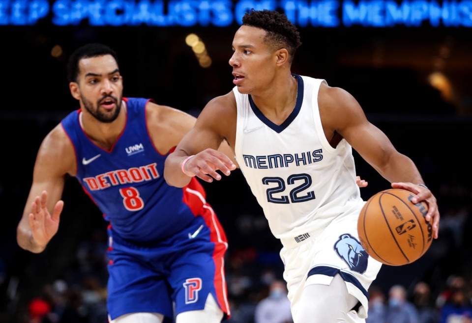 <strong>Grizzlies guard Desmond Bane (22) drives to the lane during the Oct. 11, 2021, preseason game against the Detroit Pistons.</strong> (Patrick Lantrip/Daily Memphian)