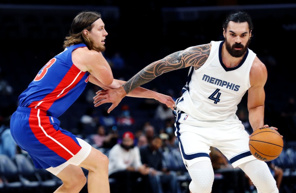 <strong>Grizzlies center Steven Adams (4) tries to get around a defender during the Oct. 11 preseason game against the Detroit Pistons.</strong> (Patrick Lantrip/Daily Memphian)