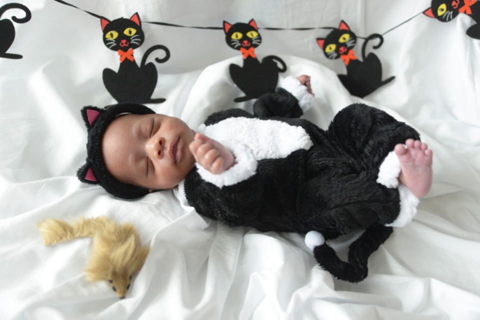 <strong>This NICU baby was dressed as a cat for Halloween</strong>. (Courtesy Methodist Le Bonheur Germantown)