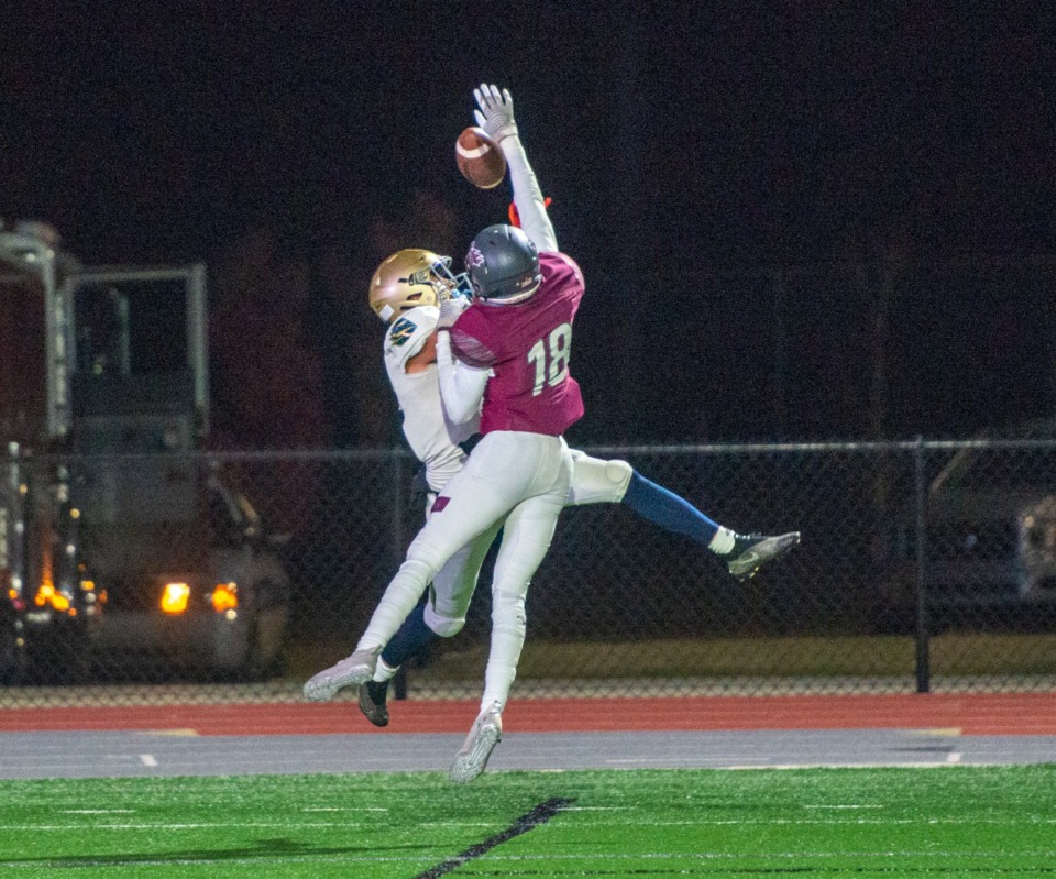 <strong>Collierville&rsquo;s Marcus Lee (18) denies Independence High School's River Katina (7) a touchdown pass on Nov. 5.</strong> (Greg Campbell/Special to The Daily Memphian)