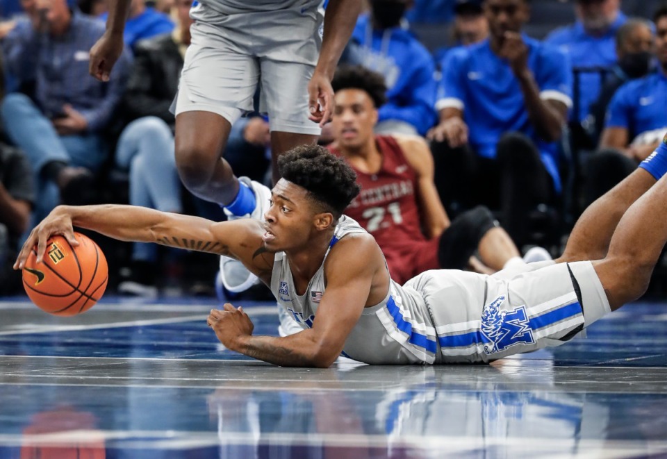 <strong>University of Memphis Tigers defender Earl Timberlake reaches for a loose ball during action against North Carolina Central on Saturday, Nov. 13, 2021 at FedExForum.</strong> (Mark Weber/The Daily Memphian)