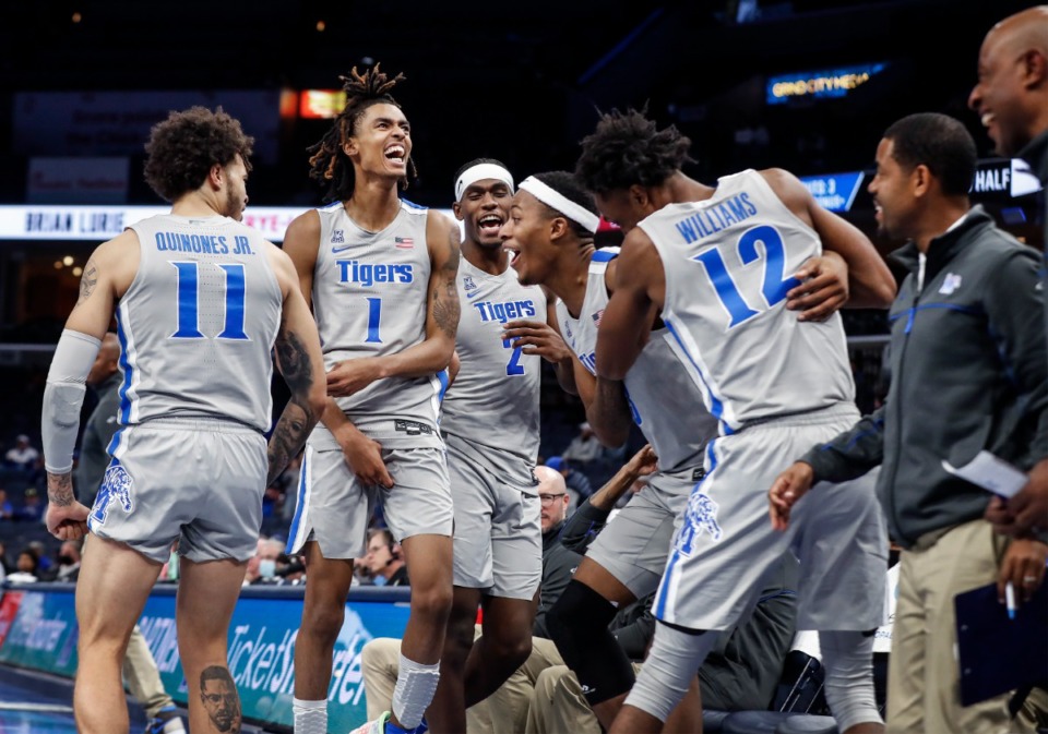 <strong>Memphis Tigers guard Emoni Bates (middle) and his teammates celebrate on the bench during action against North Carolina Central on Saturday, Nov. 13, 2021.</strong> (Mark Weber/The Daily Memphian)