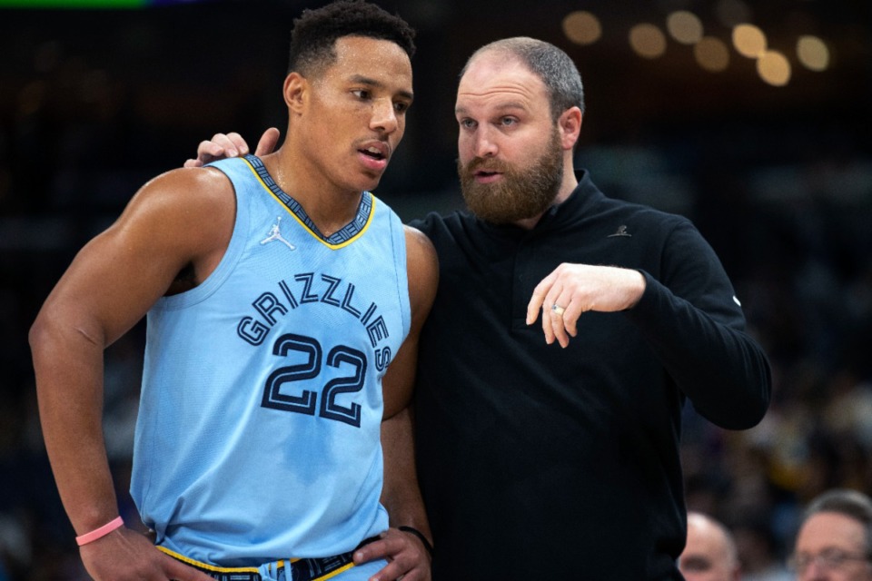 <strong>Grizzlies guard Desmond Bane (22) gets instructions from coach Taylor Jenkins in the game against the Lakers&nbsp;on Dec. 9 at FedExForum.</strong> (Nikki Boertman/AP)