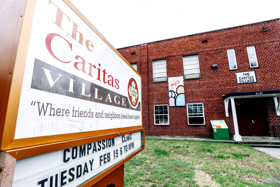 <strong>The nonprofit Caritas Village, under the leadership of executive director Mac Edwards, provides affordable, homestyle meals daily in Binghampton. Chef Spencer McMillin prepares daily plate lunches that are free to those in need.</strong> (Houston Cofield/Daily Memphian)