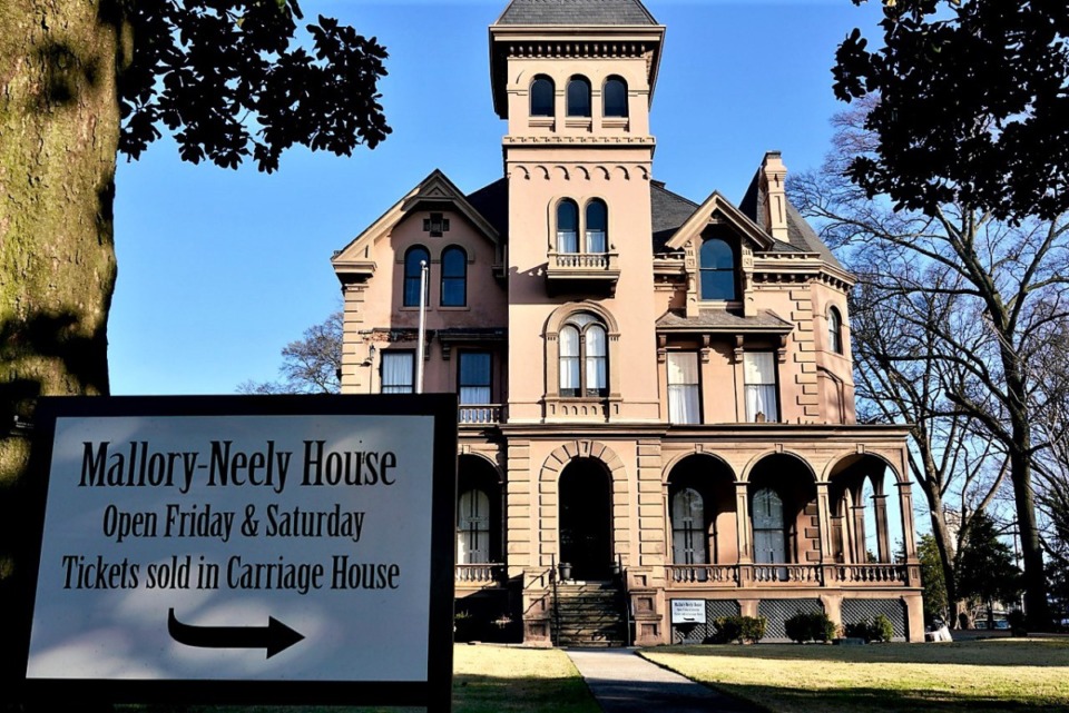 <strong>The Mallory-Neely House will reopen for tours Jan. 8 after being closed since March 2020.</strong>&nbsp;(Tom Bailey/Daily Memphian)