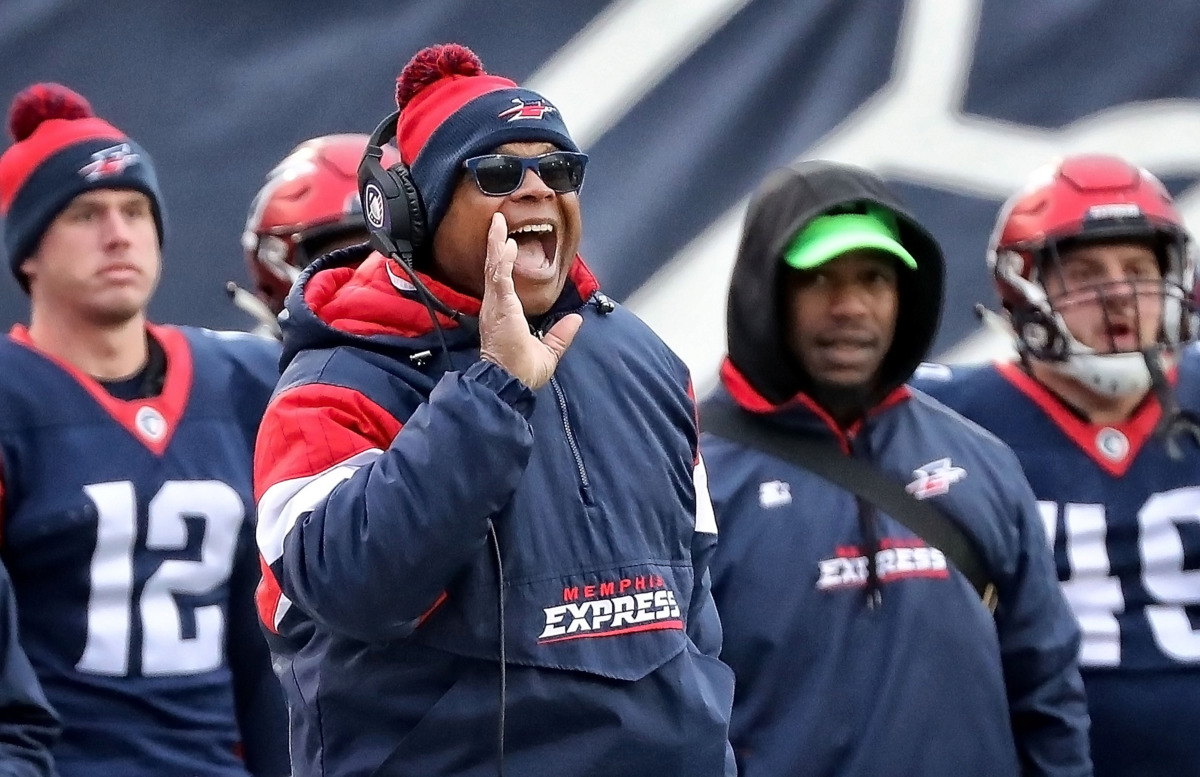 <strong>Head coach Mike Singletary of the Memphis Express calls a play against the San Diego Fleet during their AAF league game at the Liberty Bowl on March 2, 2019.</strong> (Jim Weber/Daily Memphian)