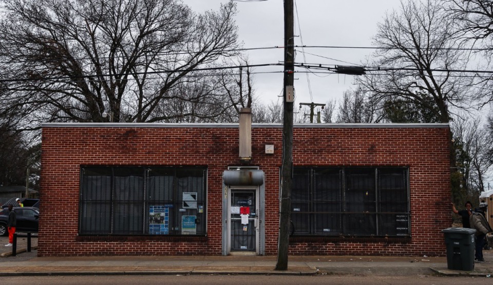 <strong>The city of Memphis ordered the closure of the warming center and shelter operated by Juice Orange Mound at its HubOM headquarters. It cited multiple code violations.</strong> (Patrick Lantrip/Daily Memphian)