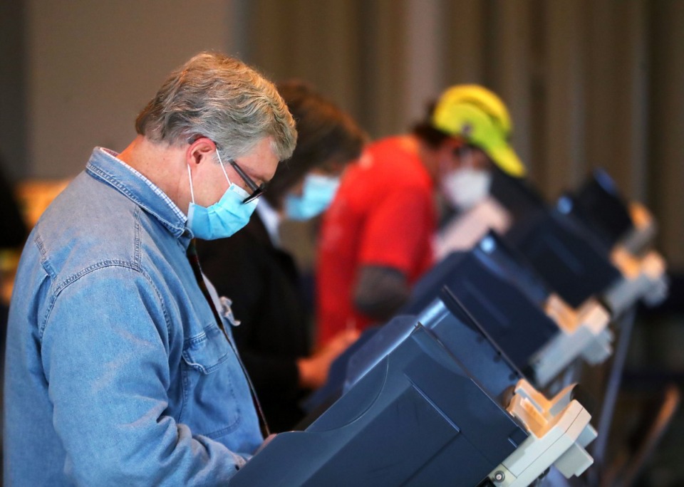 <strong>Voters cast their ballots at Faith Presbyterian Church on Election Day, Nov. 3, 2020.&nbsp;Contenders pulled and filed qualifying petitions with the Shelby County Election Commission leading up to the Thursday, Feb. 17, deadline to get on the May primary ballot.</strong> (Patrick Lantrip/Daily Memphian file)