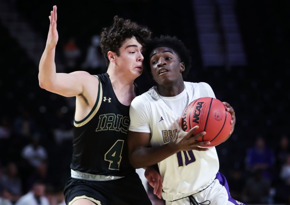 <strong>CBHS guard Nehemiah Ausley (10) drives in for a layup during the TSSAA Div. II Class AA state championship game against Knoxville Catholic at Hooper Eblen Center in Cookeville, Tennessee March 5, 2022.</strong> (Patrick Lantrip/Daily Memphian)