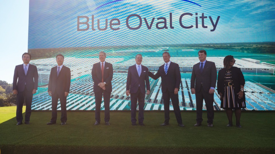 <strong>Local and state dignitaries joined representatives of SK Innovation and Ford Motor Co. at the press conference at Shelby Farms on Sept. 28, 2021, announcing Blue Oval City.</strong> (Ziggy Mack/Daily Memphian file)