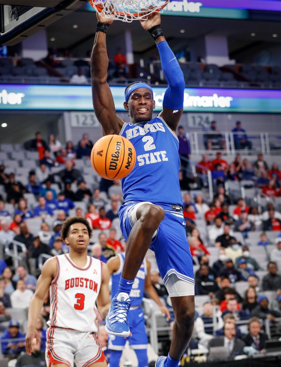 <strong>Tigers center Jalen Duren dunks against Houston during action on Sunday, March 13, 2022 in the AAC Championship game in Fort Worth, Texas.</strong> (Mark Weber/The Daily Memphian)