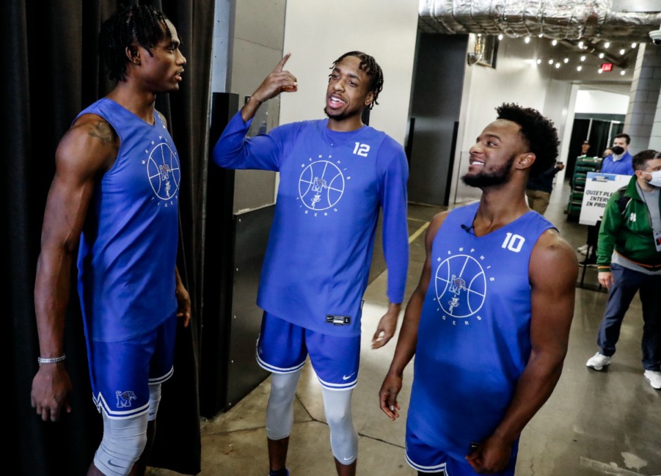 <strong>Tigers (left to right) Jalen Duren, DeAndre Williams and Alex Lomax wait to speak to the media on Wednesday, March 16, 2022, in Portland, Oregon.</strong>&nbsp;<strong>Duren and Williams may be key in beating Boise State.</strong> (Mark Weber/The Daily Memphian)