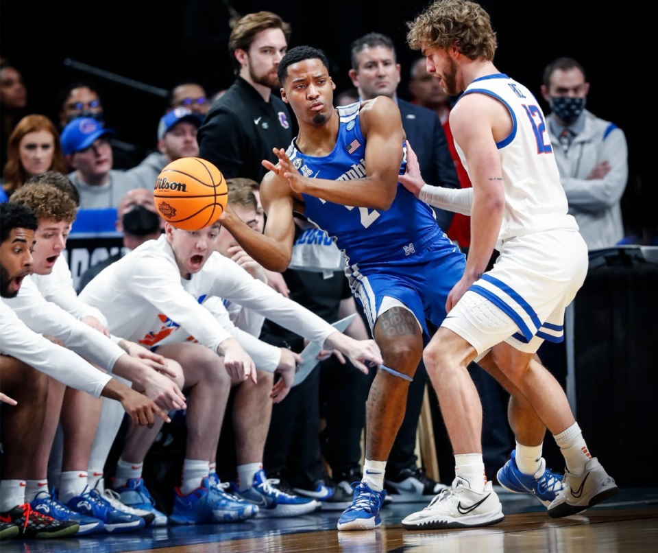 <strong>Tigers guard Jayden Hardaway (left) looks to pass against Boise State on Thursday, March 17, 2022, in Portland, Oregon.</strong> (Mark Weber/The Daily Memphian)