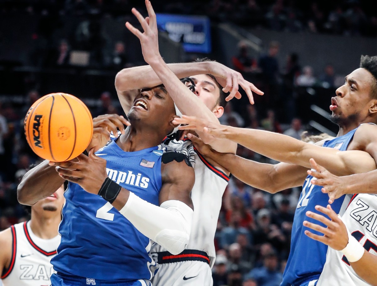 <strong>Tigers center Jalen Duren (left) battles Gonzaga defender Chet Holmgren (back) for a rebound during action on Saturday, March 19, 2022 at the NCAA tournament game in Portland, Oregon.</strong> (Mark Weber/The Daily Memphian)