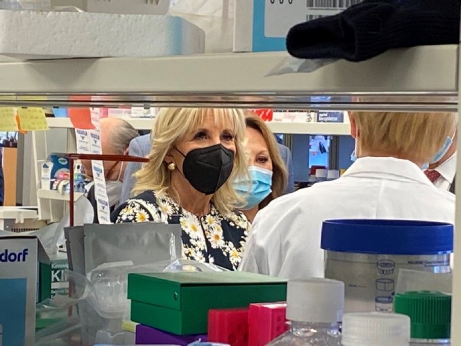 <strong>First Lady Jill Biden tours the lab at St. Jude Children&rsquo;s Research Hospital.</strong>(Bill Dries/The Daily Memphian)