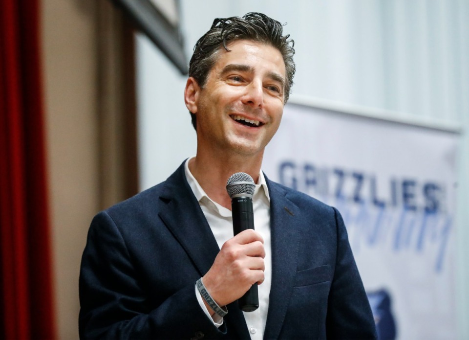 <strong>When considering what schools to select as part of the NBA&rsquo;s 75th anniversary legacy initiative,&nbsp;Grizzlies president Jason Wexler said Rozelle Elementary&rsquo;s focus on the arts played a big role. &ldquo;We try and make sure we&rsquo;re involved all over Shelby County schools,&rdquo; Wexler said Friday, April 8, at the school.</strong> (Mark Weber/The Daily Memphian)