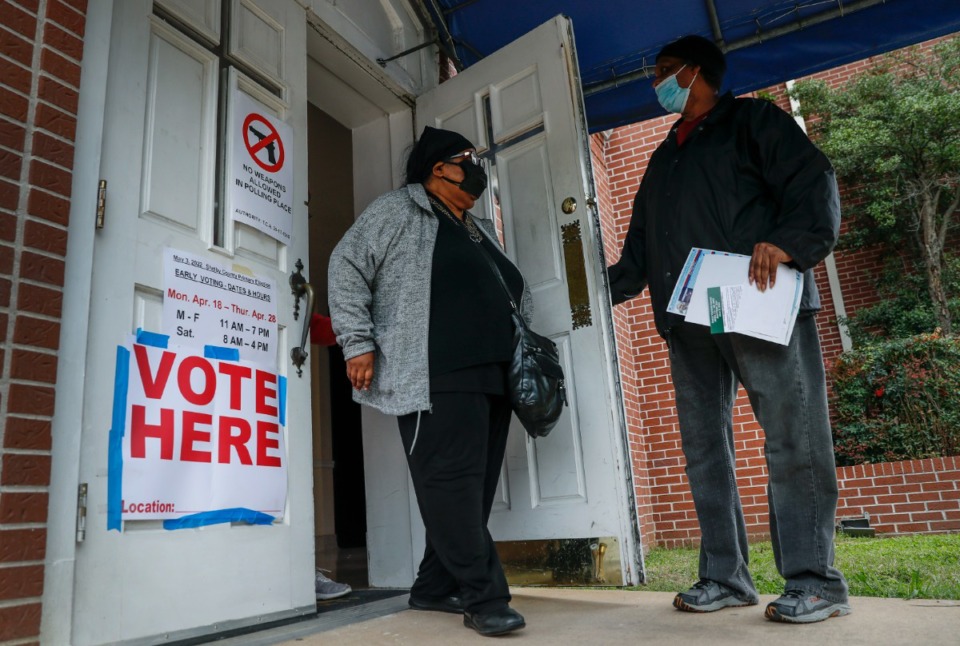 <strong>Voters cast their ballots during early voting on Wednesday, April 20, 2022 at Abundant Grace Fellowship Church.&nbsp;Early voting for the Shelby County primaries ends Thursday, April 28.</strong> (Mark Weber/The Daily Memphian)