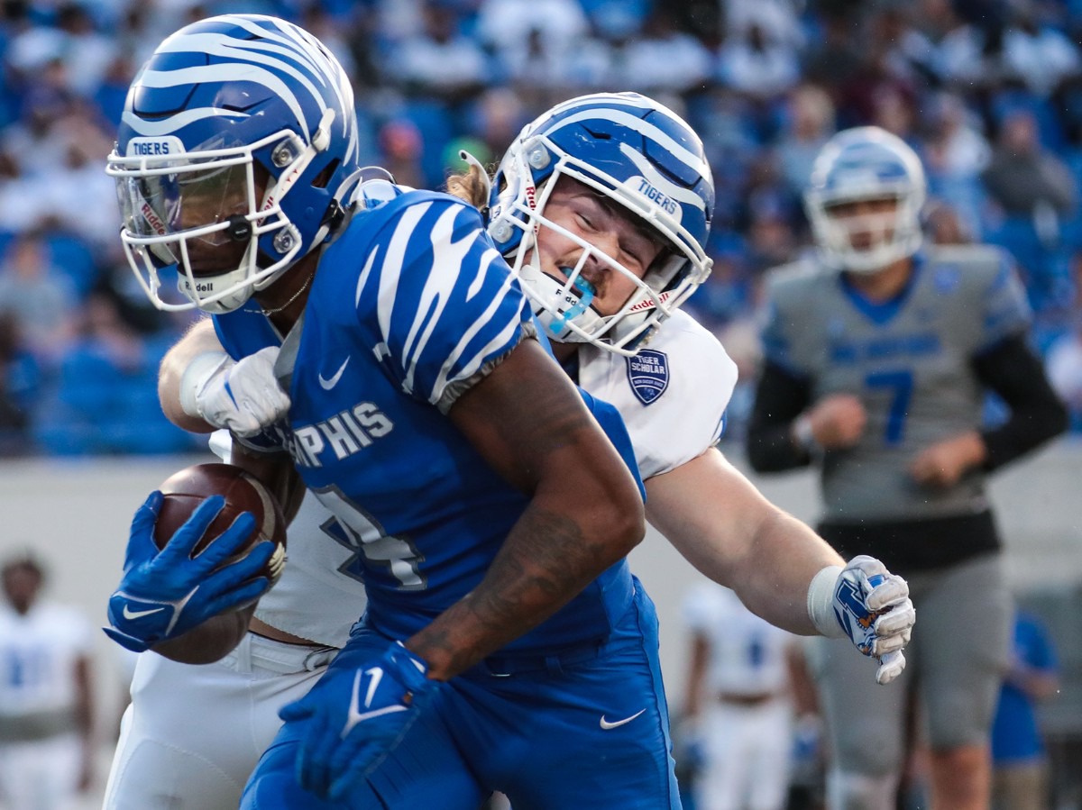 <strong>University of Memphis receiver Javon Ivory (4) runs after a reception at the Tigers&rsquo; spring game on April 22, 2022.</strong> (Patrick Lantrip/Daily Memphian)