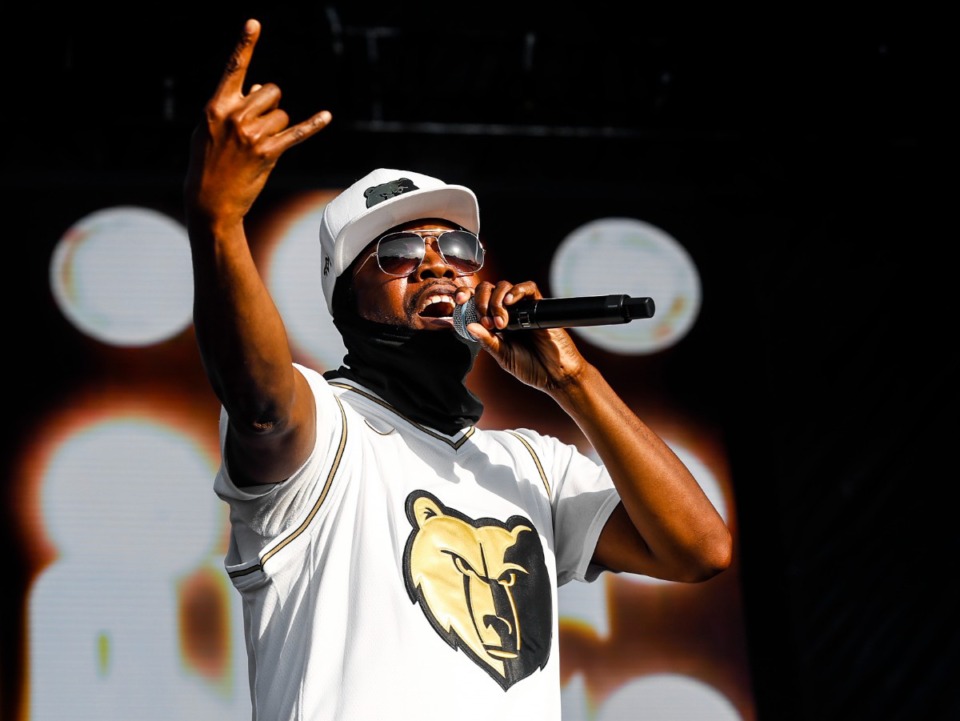 <strong>Al Kapone performs during the first day of the Beale Street Music Festival on Friday, April 29, at Liberty Park.</strong> <strong>&ldquo;All right Memphis, it&rsquo;s been a couple years,&rdquo; Kapone said to the cheering crowd.</strong> (Mark Weber/The Daily Memphian)