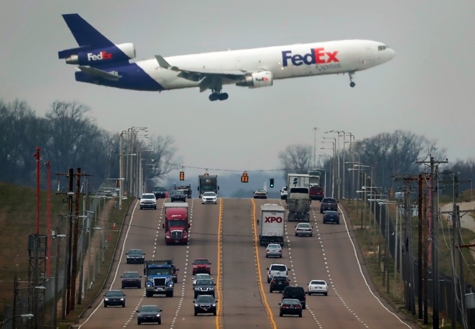 <strong>FedEx announced March 2021 plans to make operations carbon neutral by 2040.&nbsp;Founder and CEO Fred Smith reiterated that sentiment in a letter attached to the ESG report.</strong> (Jim Weber/Daily Memphian file)