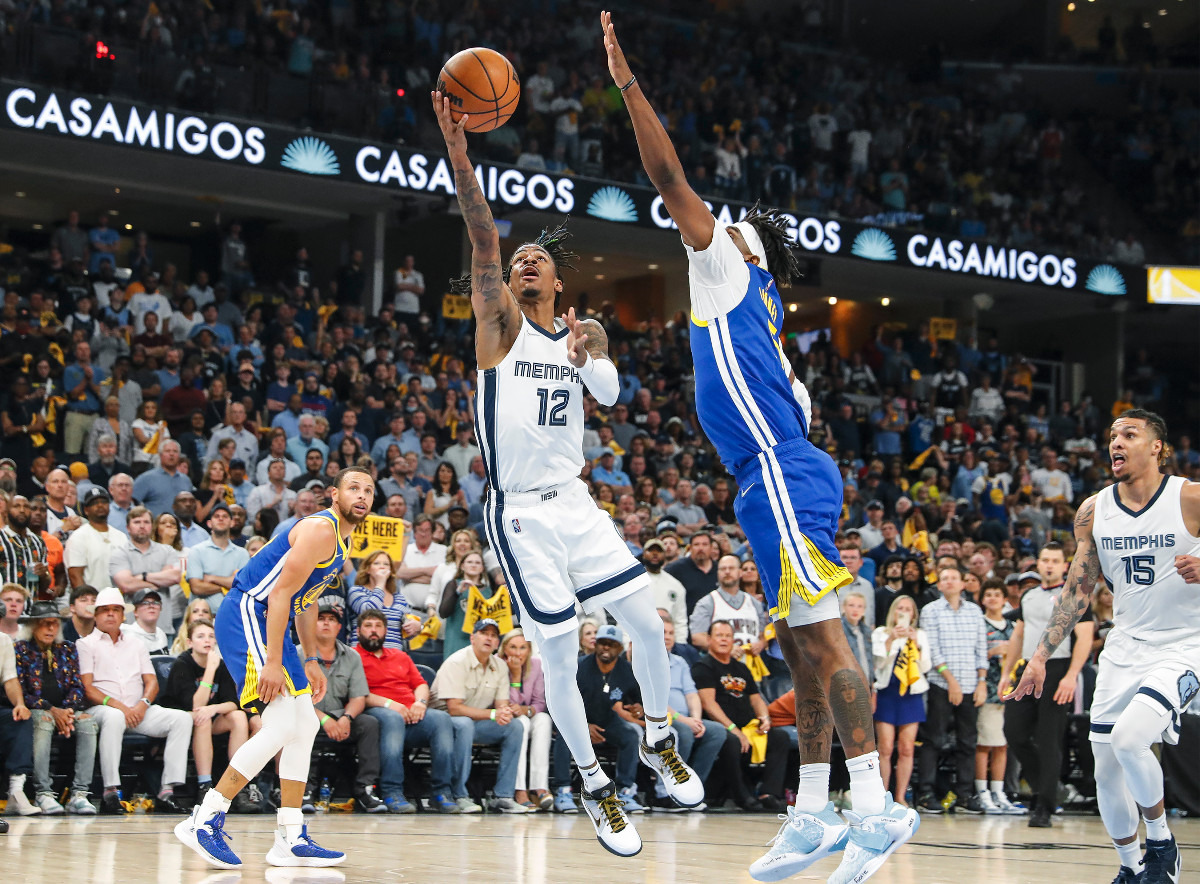 <strong>Memphis Grizzlies guard Ja Morant drives to the basket against the Golden State Warriors on Sunday, May 1, 2022.</strong> (Mark Weber/The Daily Memphian)