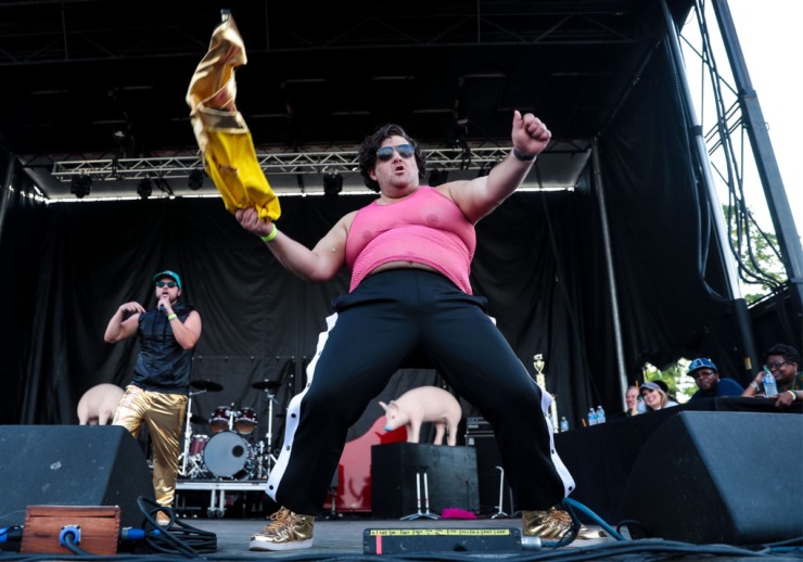 <strong>John Romo with the Chi Town Cookers performs in the Miss Piggy Idol competition during the second day of the Memphis in May World Championship Barbecue Cooking Contest on May 12, 2022.</strong> (Patrick Lantrip/Daily Memphian)