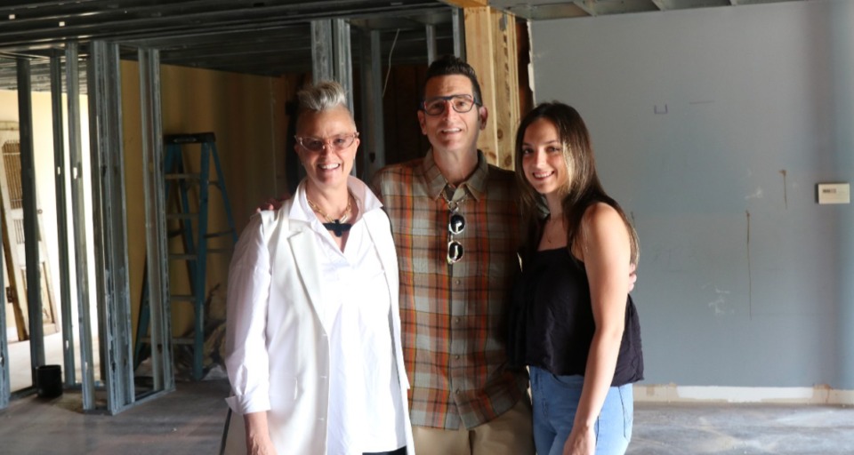 <strong>From left to right, Robbie Johnson Weinberg, Michael Weinberg and Fannie Weinberg are beefing up the retail presence in Cooper-Young by opening their second shop, Paradox at PeCo.</strong> (Neil Strebig/The Daily Memphian)