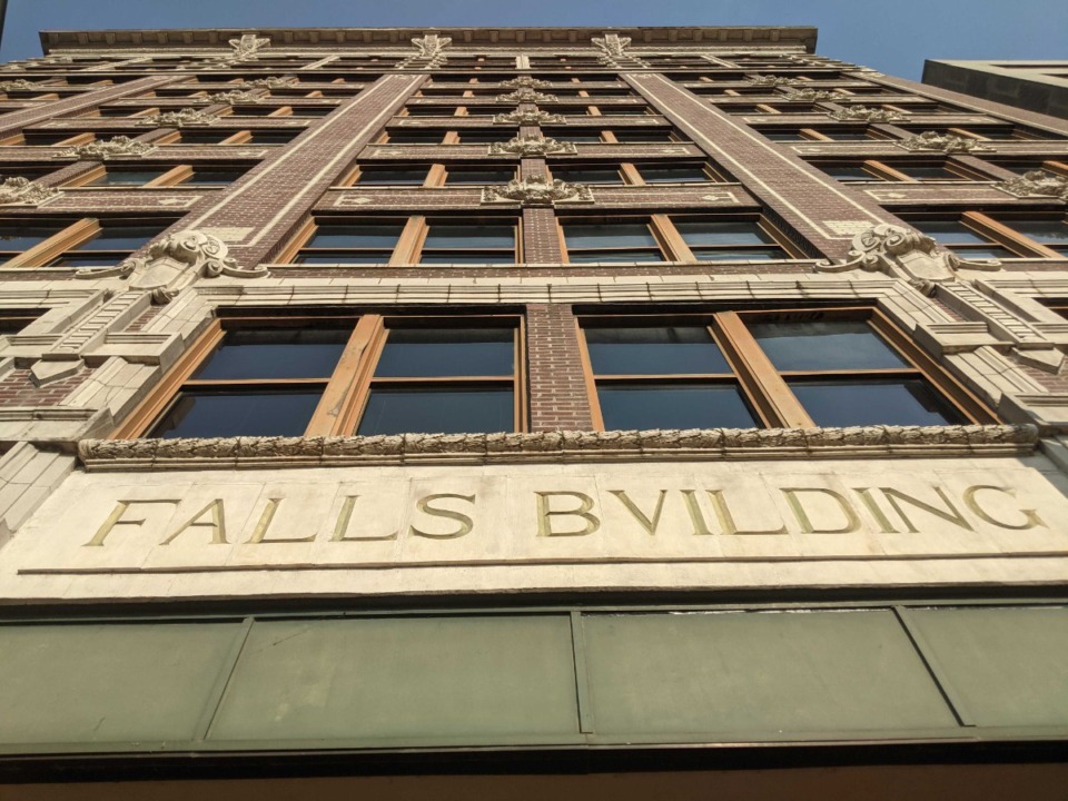 <strong>The historic Falls Building, at 22 N. Front St., was sold for $10 million last month to New York-based Left Lane Development.</strong> (Neil Strebig/The Daily Memphian)