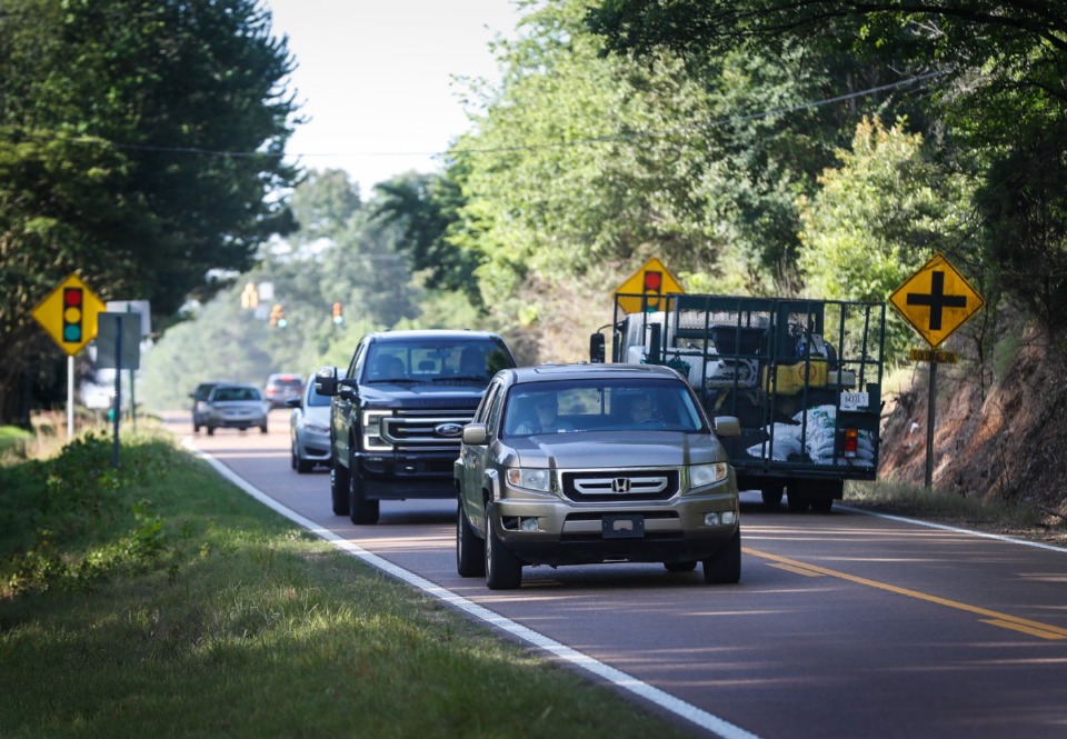 <strong>Traffic on Miss. 305 near Cedar Creek Drive on Thursday, June 16, 2022 in Olive Branch, Mississippi.</strong>&nbsp;(Mark Weber/The Daily Memphian)