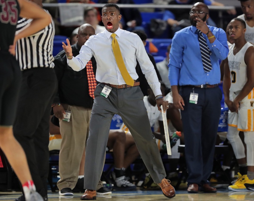 <strong>Former Whitehaven High School coach Faragi Phillips reacts to a foul call during a state semifinal game in 2019.</strong> (Jim Weber/Daily Memphian file)