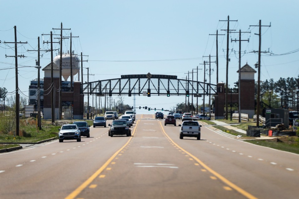 <strong>Getwell Road on Saturday, April 9, 2022 in Southaven. Southaven Mayor Darren Musselwhite estimated in a May meeting that up to 35% of the single-family houses in Southaven are rental properties.&nbsp;</strong>(Mark Weber/Daily Memphian file)