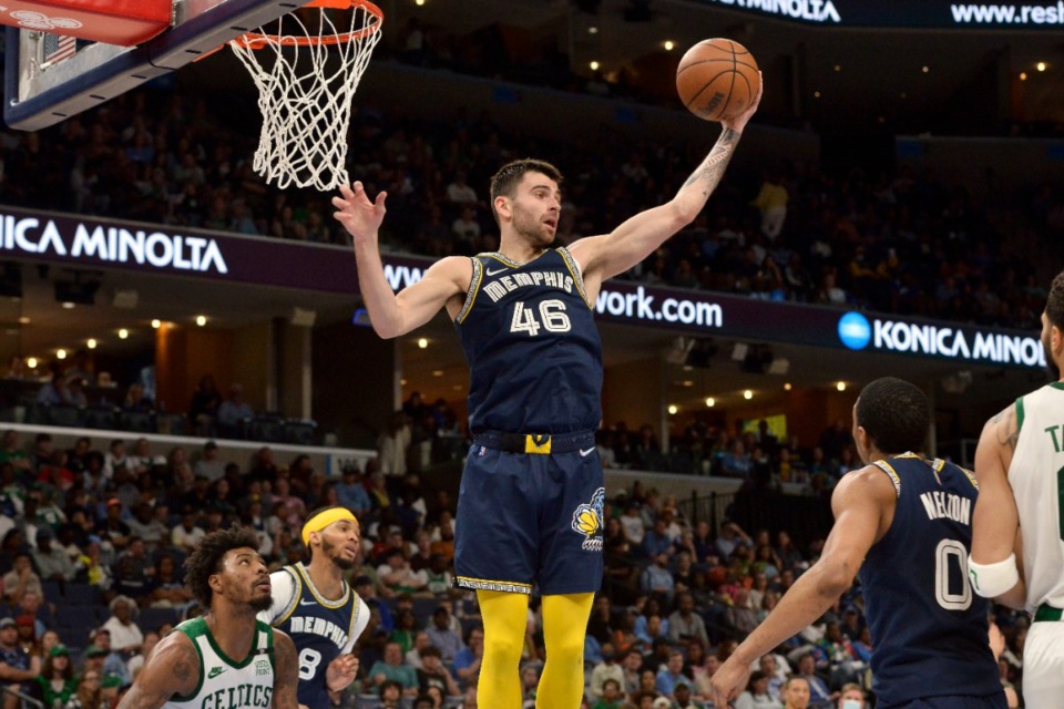 <strong>Memphis Grizzlies guard John Konchar (46) (handling the ball in an NBA basketball game against the Boston Celtics April 10, 2022, at FedExForum) has&nbsp;reportedly agreed to a three-year deal worth $19 million.&nbsp;</strong>(AP file photo/Brandon Dill)