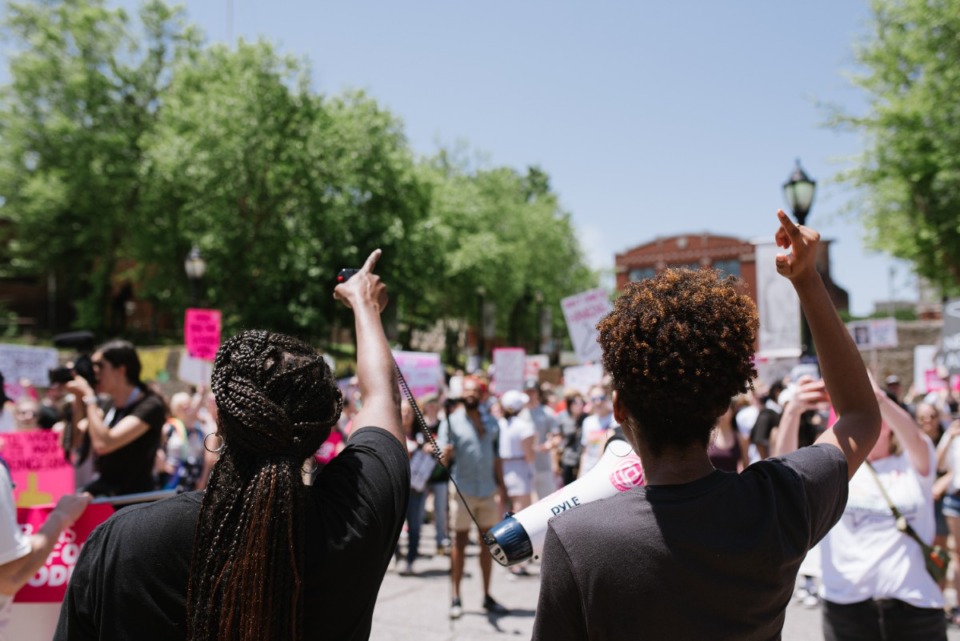 <strong>Protesters gathered at a Planned Parenthood rally on May 14. Following the U.S. Supreme Court&rsquo;s decision to allow states to ban abortion, health care advocates say the state should take more responsibility to care for low-income families.</strong> (Lucy Garrett/Special to The Daily Memphian)