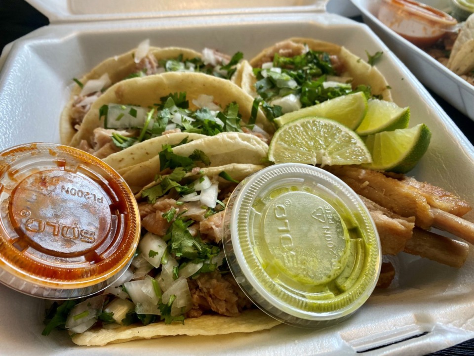 <strong>The lack of initial adornment highlights the perfection of the rib tacos from Gri&rsquo;s Carnitas food truck.</strong> (Chris Herrington/The Daily Memphian)