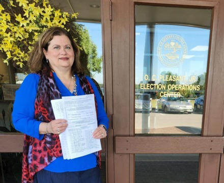 <strong>Connie McCarter filed a petition for Lakeland commissioner at the Shelby County Election Commission.</strong> (Courtesy Connie McCarter)