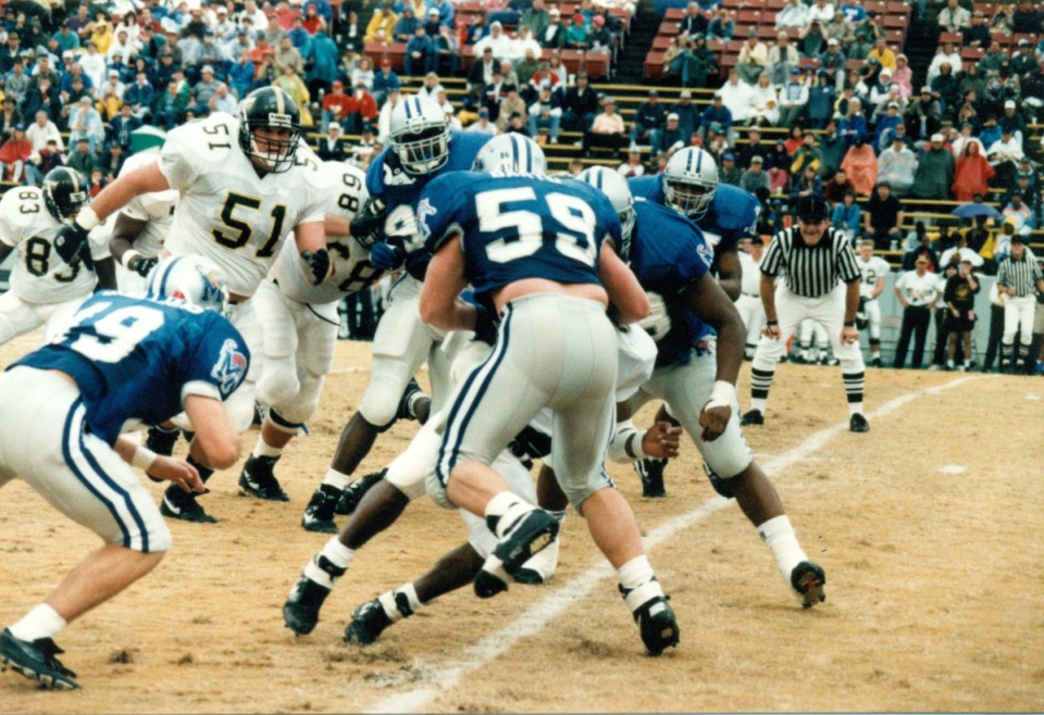 <strong>A petition was started asking to retire Danton Barto&rsquo;s No. 59 jersey.</strong> (Courtesy University of Memphis Athletcis)
