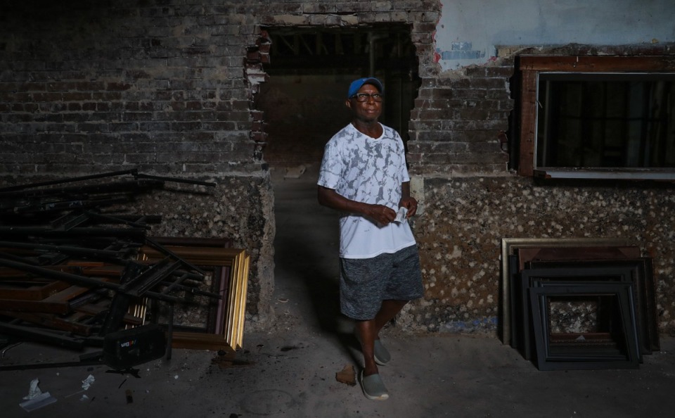 <strong>Artist Ephraim Urevbu walks through a building he is renovating at 825 Jackson Ave.</strong> (Patrick Lantrip/Daily Memphian)